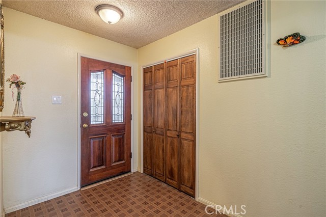 42631 51st W Street, Quartz Hill CA: https://media.crmls.org/medias/394ae580-161e-4e6e-b507-d1d53ffa807d.jpg