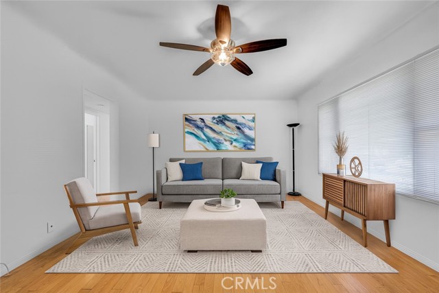 6350 Costello Avenue, Valley Glen CA: https://media.crmls.org/medias/394b884c-2370-4182-bdab-2e1d71ee016c.jpg