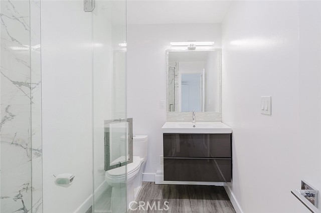 Detail Gallery Image 8 of 19 For 20534 1/2 Miranda Pl, Woodland Hills,  CA 91367 - 0 Beds | 1 Baths