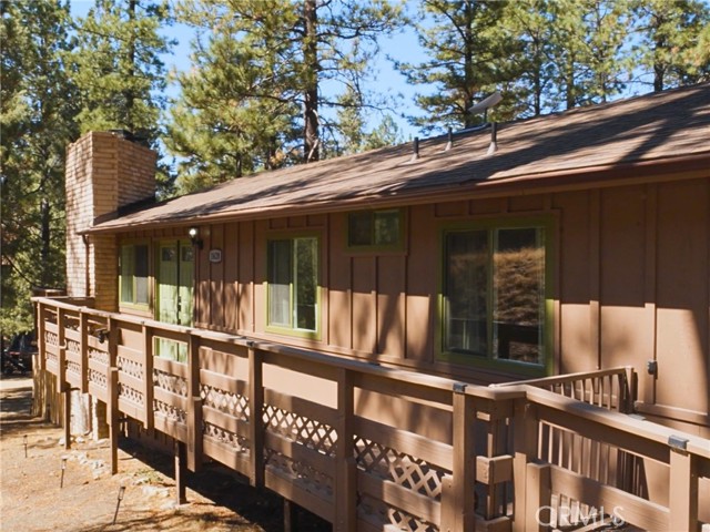1628 Freeman Dr, Pine Mountain Club CA: https://media.crmls.org/medias/394f0955-7d7e-429e-964d-192acf0bc00d.jpg