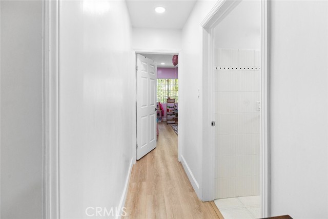 Detail Gallery Image 12 of 56 For 6608 Saint Clair Ave, North Hollywood,  CA 91606 - 4 Beds | 3 Baths