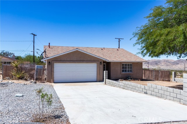 6548 Quail Spring Avenue, 29 Palms CA: https://media.crmls.org/medias/394fef8b-05d0-4710-aaec-319708763c4d.jpg