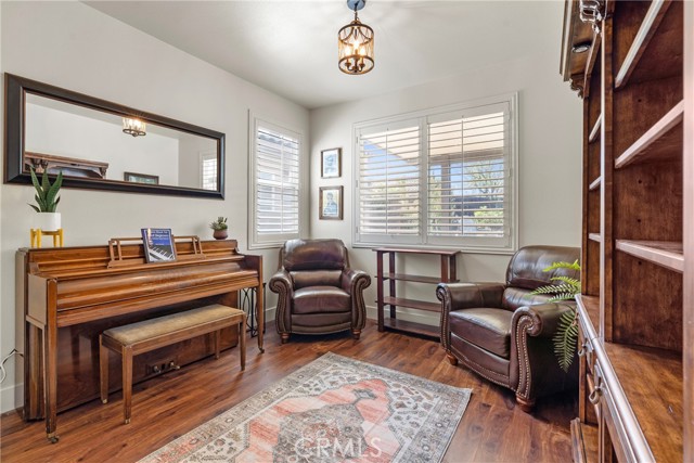 Detail Gallery Image 7 of 37 For 41574 Eagle Point, Temecula,  CA 92591 - 5 Beds | 3 Baths