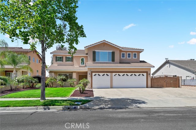 667 Sky Ridge Dr, Corona, CA 92882