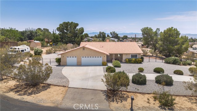 Detail Gallery Image 2 of 33 For 14639 Havasu Ln, Apple Valley,  CA 92307 - 3 Beds | 2 Baths