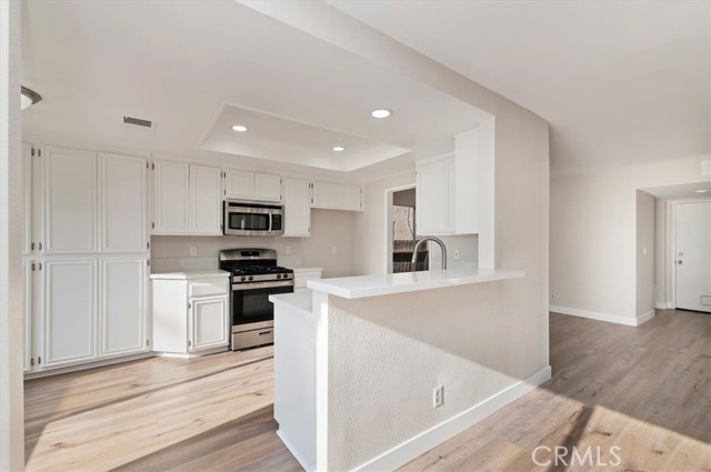 Detail Gallery Image 14 of 35 For 30571 Spring Lake Way, Menifee,  CA 92584 - 3 Beds | 2/1 Baths