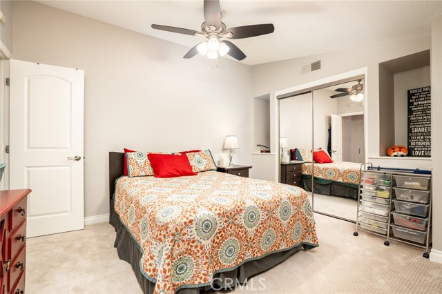 Detail Gallery Image 19 of 38 For 19431 Rue De Valore 35m,  Lake Forest,  CA 92610 - 2 Beds | 1 Baths