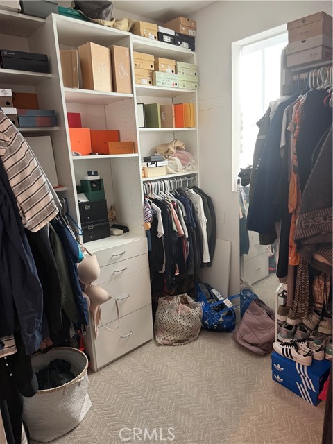 Detail Gallery Image 10 of 21 For 5644 Altamura Way, Fontana,  CA 92336 - 5 Beds | 3 Baths