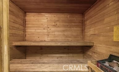 Detail Gallery Image 49 of 52 For 18146 Oxnard #48,  Tarzana,  CA 91356 - 3 Beds | 2/1 Baths