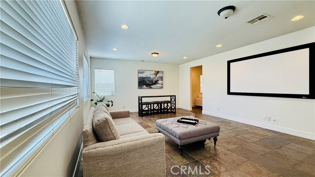 11958 Sunstone Court, Eastvale CA: https://media.crmls.org/medias/3953a86d-6ee2-401a-8731-285547a7300a.jpg