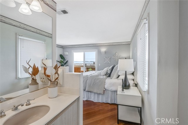 Detail Gallery Image 29 of 38 For 2920 Columbia St #D,  San Diego,  CA 92103 - 2 Beds | 2 Baths