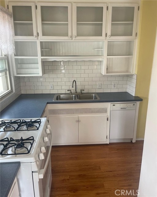 6504 W 86th Place #2, Los Angeles, CA, 90045 6504 W 86th Place #2, Los Angeles, CA, 90045