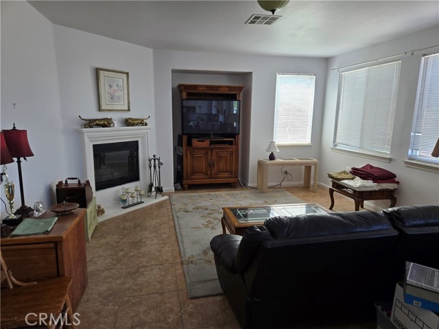 28195 Juniper Tree Lane, Menifee CA: https://media.crmls.org/medias/395478c8-665b-4918-a14a-1b7074b74116.jpg