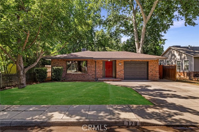 Detail Gallery Image 3 of 64 For 178 E Washington Ave, Chico,  CA 95926 - 3 Beds | 3 Baths