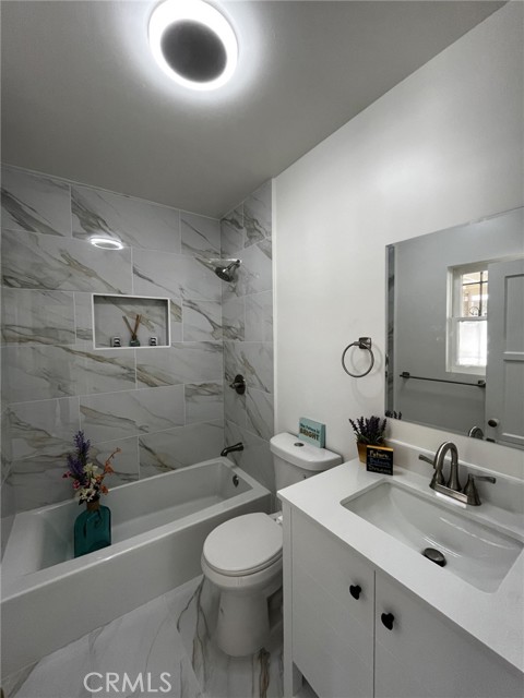 Detail Gallery Image 40 of 47 For 1449 W 45th St, Los Angeles,  CA 90062 - 4 Beds | 2 Baths