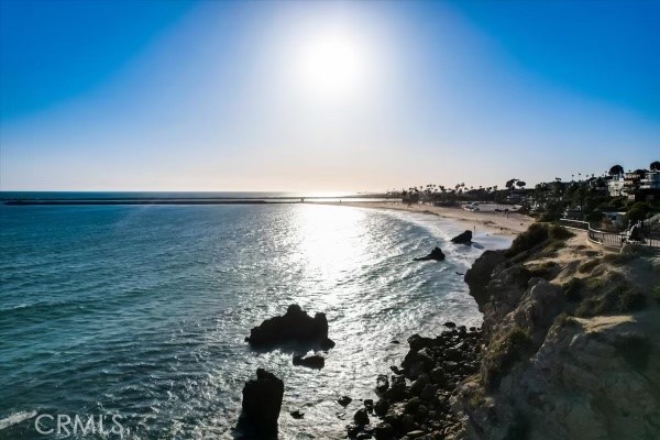 Detail Gallery Image 61 of 67 For 608 Heliotrope, Corona Del Mar,  CA 92625 - 4 Beds | 4 Baths