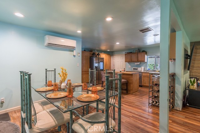 23500 The Old Road, Newhall CA: https://media.crmls.org/medias/39579f82-b438-45dd-8ccb-e26d692bab68.jpg