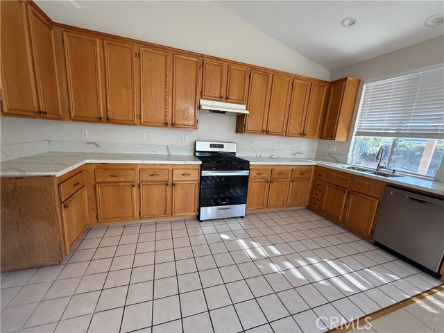 Detail Gallery Image 13 of 42 For 1580 Manor, Glendora,  CA 91741 - 3 Beds | 2 Baths