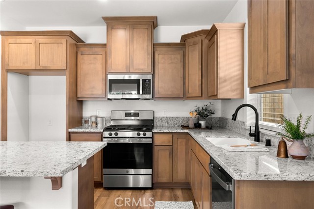 Detail Gallery Image 8 of 39 For 385 Bellamy Ter, Chico,  CA 95973 - 3 Beds | 2 Baths