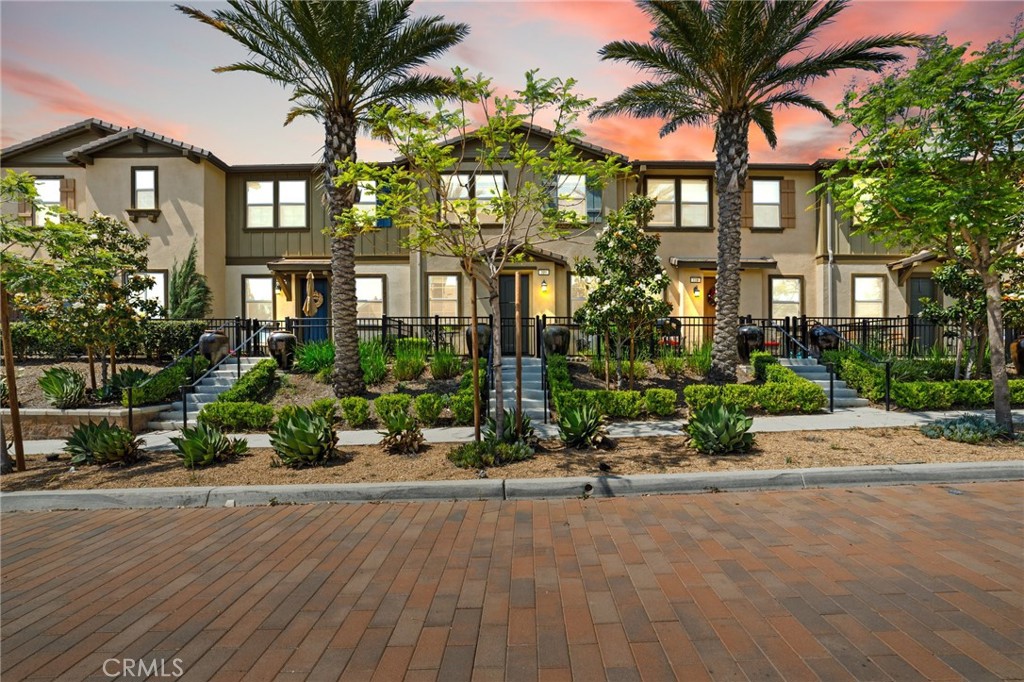 16502 Casa Grande Ave #109