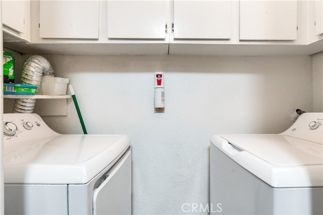 242 E Fern Avenue, Redlands CA: https://media.crmls.org/medias/3958301e-53f4-4543-aa9b-98ac68d567d5.jpg