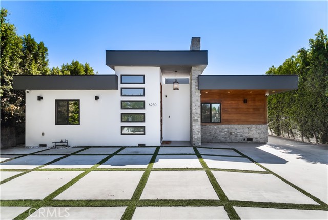 Front Image Thumbnail for CRSR25239750