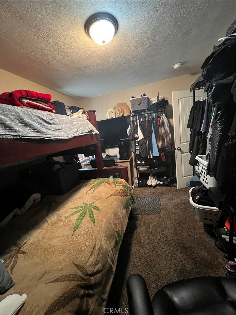 https://media.crmls.org/medias/39594a3a-0d16-418e-9901-0eb71a2a8e42.jpg?preset=X-Large