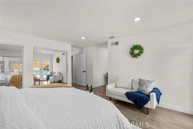 Detail Gallery Image 27 of 44 For 9549 Gladbeck, Northridge,  CA 91324 - 5 Beds | 2/1 Baths