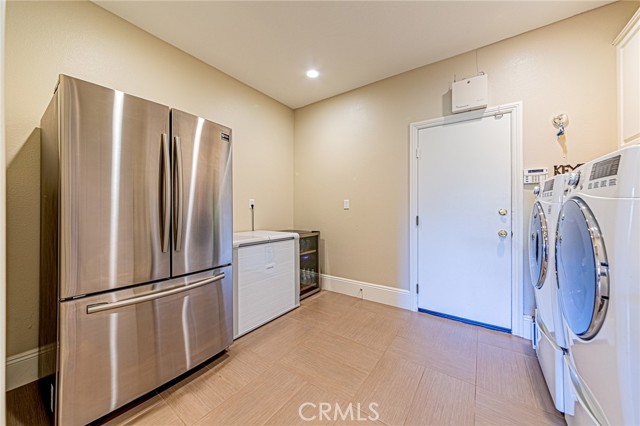 Detail Gallery Image 19 of 42 For 3511 Christopher Ln, Corona,  CA 92881 - 5 Beds | 4 Baths