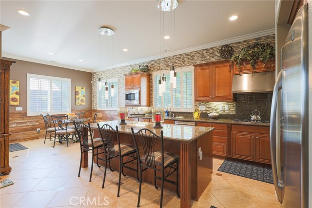 Detail Gallery Image 9 of 30 For 12697 Twin Peak Ct, Riverside,  CA 92503 - 4 Beds | 3 Baths