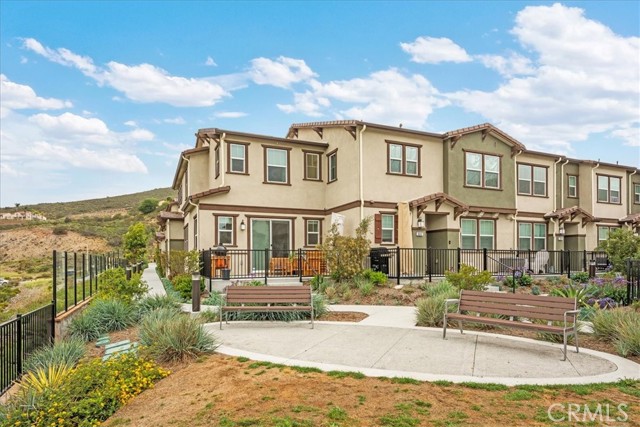 10243 Graphite Street, Spring Valley CA: https://media.crmls.org/medias/395d4cd1-f50e-48ab-9ee1-020b75ac415a.jpg