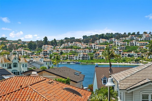 22571 Labrusca, Mission Viejo CA: https://media.crmls.org/medias/395d6921-89fa-485d-b4bd-5105b7669ea8.jpg