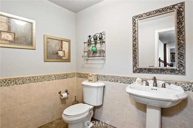 Detail Gallery Image 21 of 50 For 11021 Cedar Creek Dr, Rancho Cucamonga,  CA 91737 - 4 Beds | 2 Baths