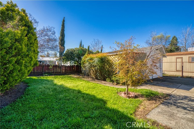 Detail Gallery Image 9 of 51 For 6385 14th Ave, Lucerne,  CA 95458 - 2 Beds | 1 Baths