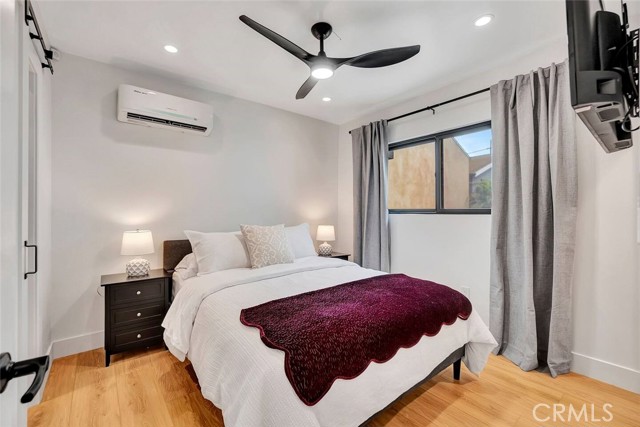 Detail Gallery Image 11 of 17 For 3519 E Colorado, Long Beach,  CA 90814 - 6 Beds | 6 Baths