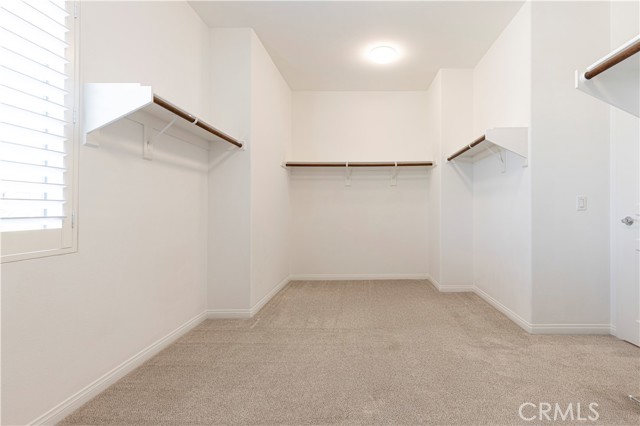 16087 Apricot Ave, Chino CA: https://media.crmls.org/medias/395f2fd7-cbb7-4327-b4d1-cb05836df421.jpg