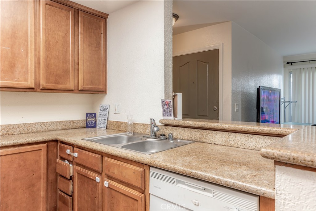 432 Edgehill Lane 83