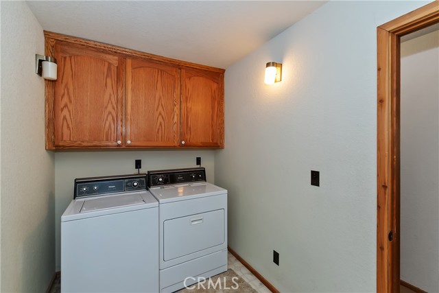Detail Gallery Image 33 of 46 For 43659 Wolf Rd, Big Bear Lake,  CA 92315 - 4 Beds | 2 Baths