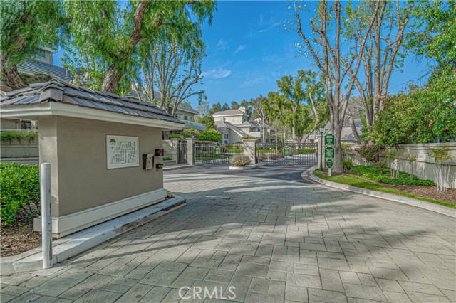 Detail Gallery Image 28 of 32 For 26107 Mcbean #61,  Valencia,  CA 91355 - 2 Beds | 2 Baths