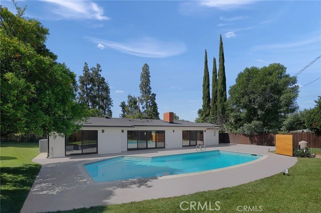23616 Mariano Street, Woodland Hills CA: https://media.crmls.org/medias/395fe45e-a778-49cf-abce-4b3087a5bad8.jpg