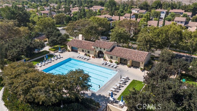 Detail Gallery Image 31 of 43 For 235 Dewdrop, Irvine,  CA 92603 - 2 Beds | 2/1 Baths