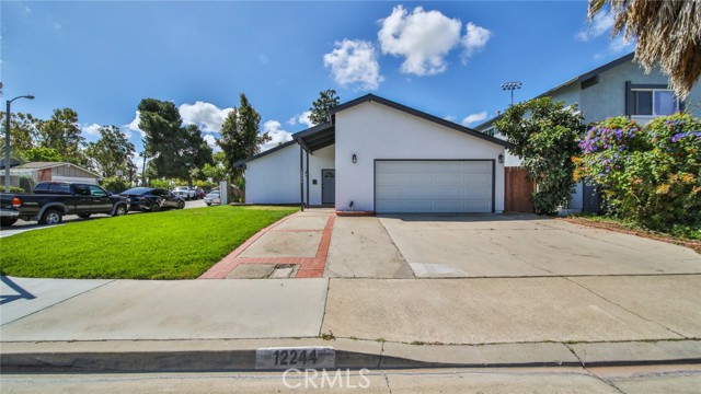 Image 2 for 12244 Renville St, Lakewood, CA 90715