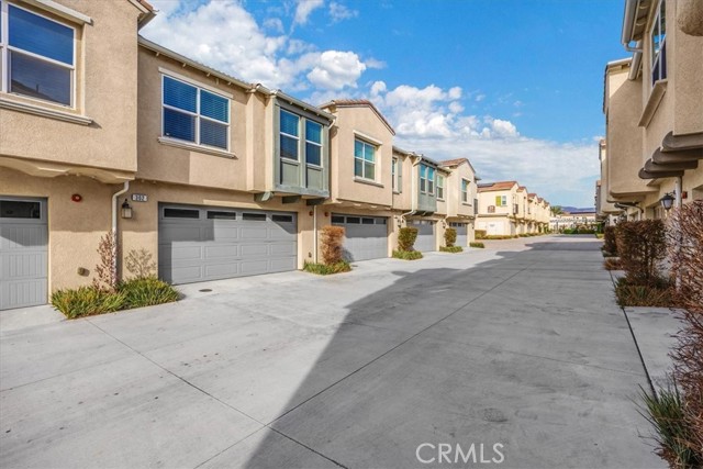 Detail Gallery Image 28 of 41 For 7155 Citrus Ave #302,  Fontana,  CA 92336 - 3 Beds | 2/1 Baths