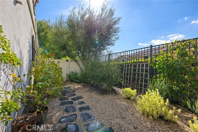 Detail Gallery Image 27 of 38 For 35724 Kittentails Ln, Murrieta,  CA 92562 - 3 Beds | 2/1 Baths