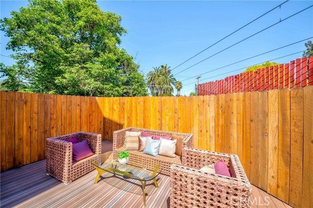 Detail Gallery Image 39 of 41 For 1118 Magnolia St #C,  South Pasadena,  CA 91030 - 3 Beds | 2/1 Baths