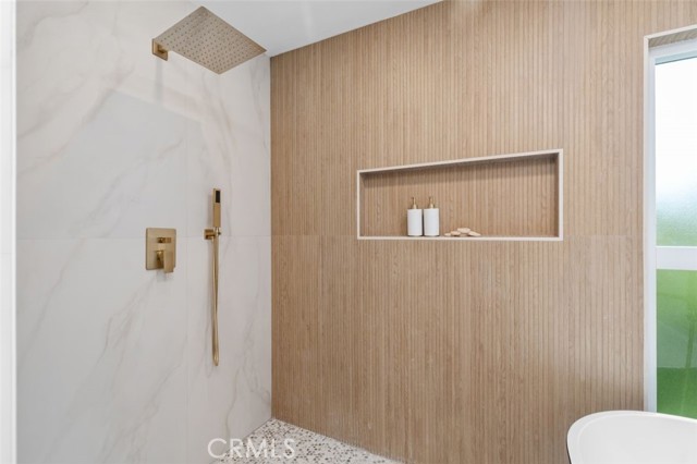 Detail Gallery Image 26 of 52 For 1 Rainbow Falls, Irvine,  CA 92603 - 4 Beds | 3 Baths