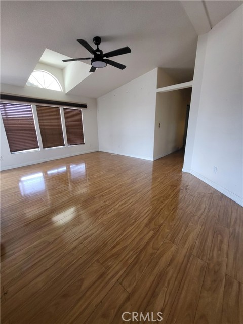 Detail Gallery Image 11 of 26 For 14362 Bushard St #113,  Westminster,  CA 92683 - 3 Beds | 2 Baths