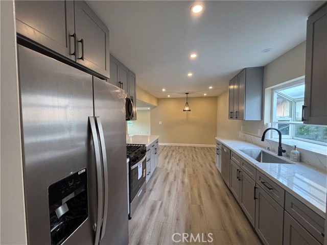 Detail Gallery Image 4 of 19 For 1022 Concord, Santa Ana,  CA 92701 - 3 Beds | 2 Baths