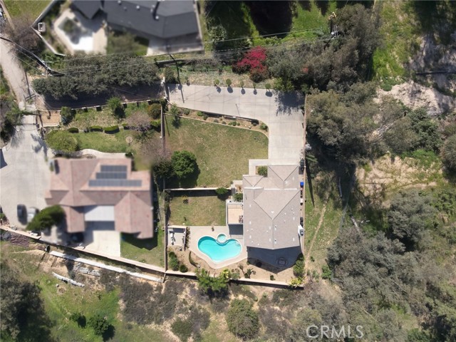 Detail Gallery Image 4 of 27 For 3772 Elm, San Bernardino,  CA 92404 - 4 Beds | 3 Baths