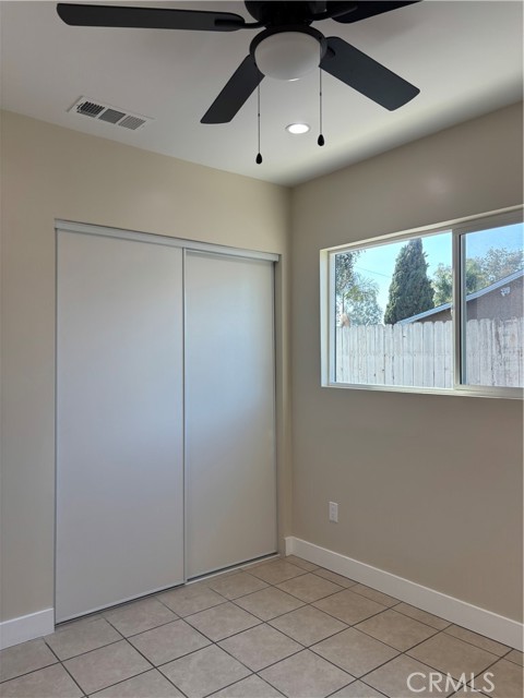 Detail Gallery Image 12 of 22 For 6537 San Miguel, Paramount,  CA 90723 - 3 Beds | 2 Baths